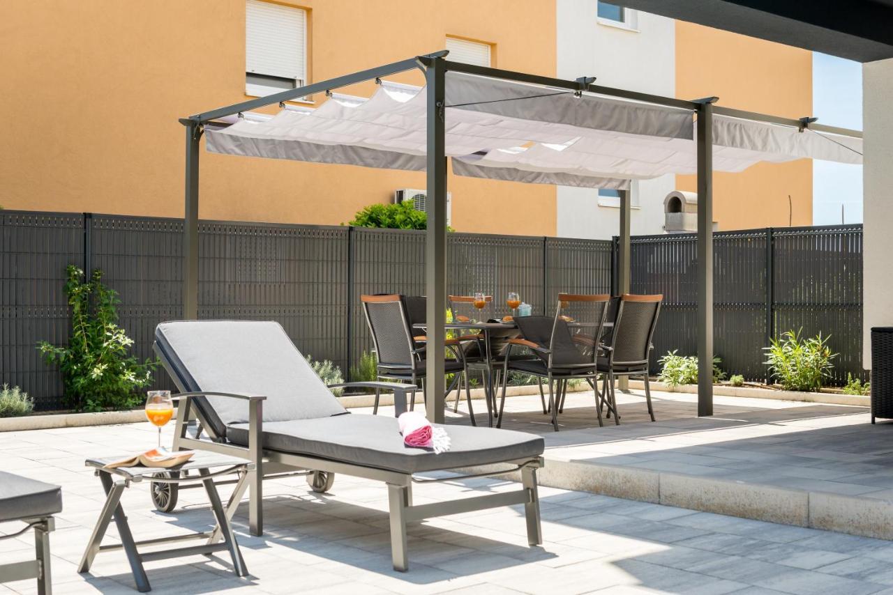 New, Private Heated Swimming Pool, Free Parking, Trogir Centar公寓 外观 照片