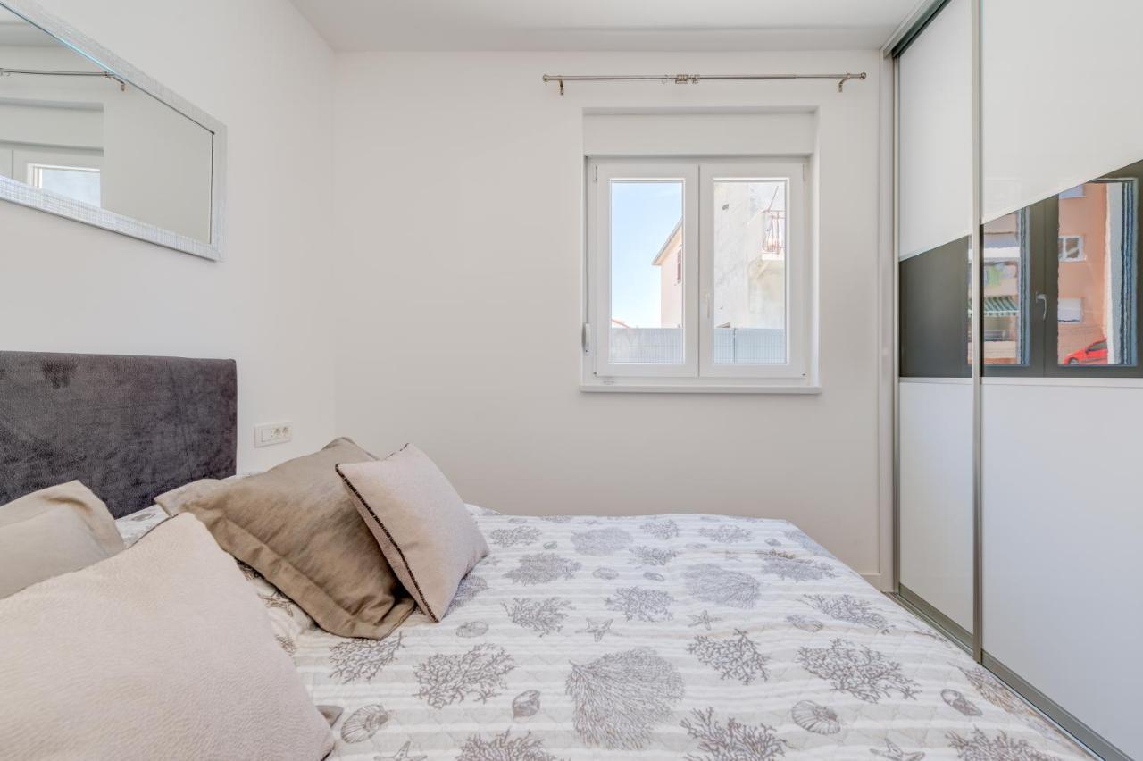 New, Private Heated Swimming Pool, Free Parking, Trogir Centar公寓 外观 照片